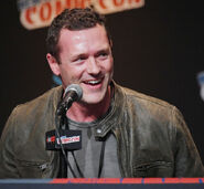 Jason O'Mara speaks at the 2016 New York Comic Con.
