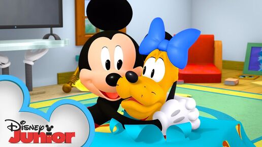 Mickey's Bow-Wow Birthday Title