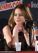 Amanda Leighton attending the 2016 New York Comic Con.