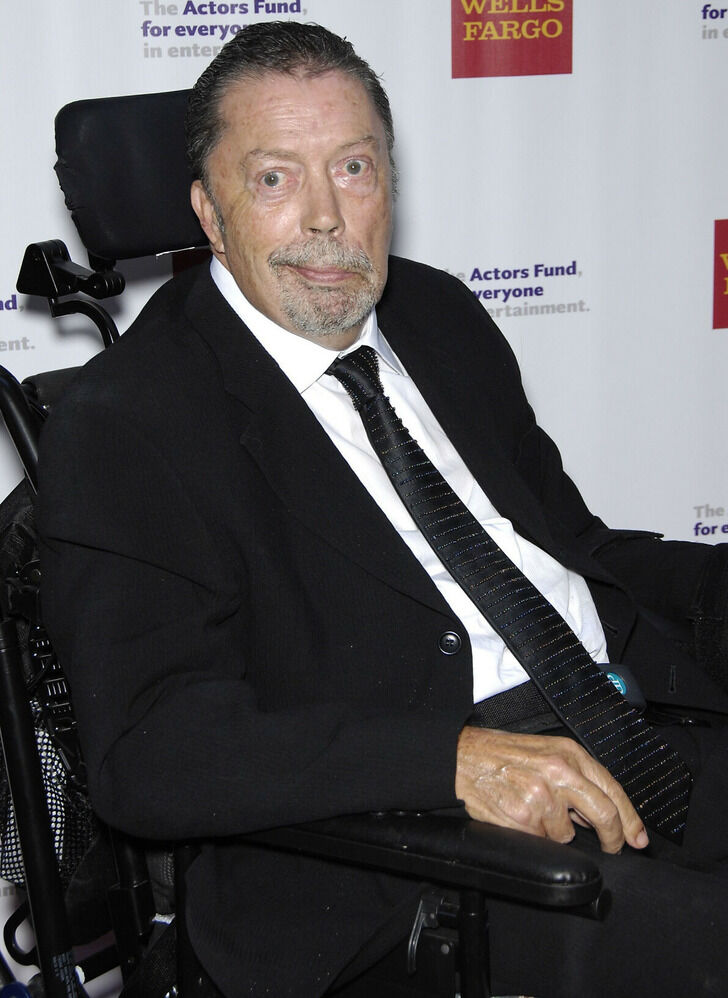 Tim Curry - Wikipedia