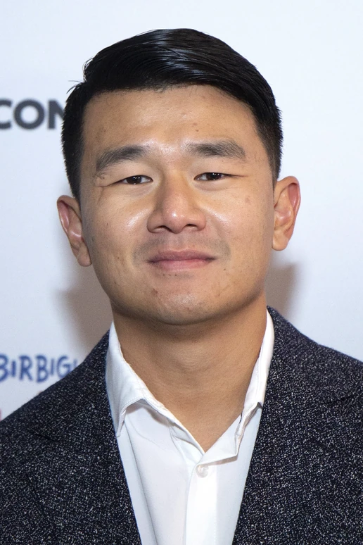 Ronny Chieng Disney Wiki Fandom
