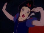 Snow-white-disneyscreencaps.com-989