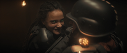 Sylvie controls Hunter C-20 - Loki EP2