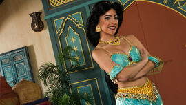 Jasmine-Walt-Disney-World-1000x563