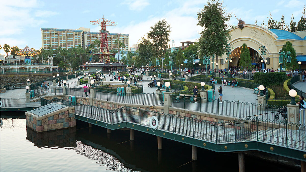 Paradise Gardens Park, Disney Wiki