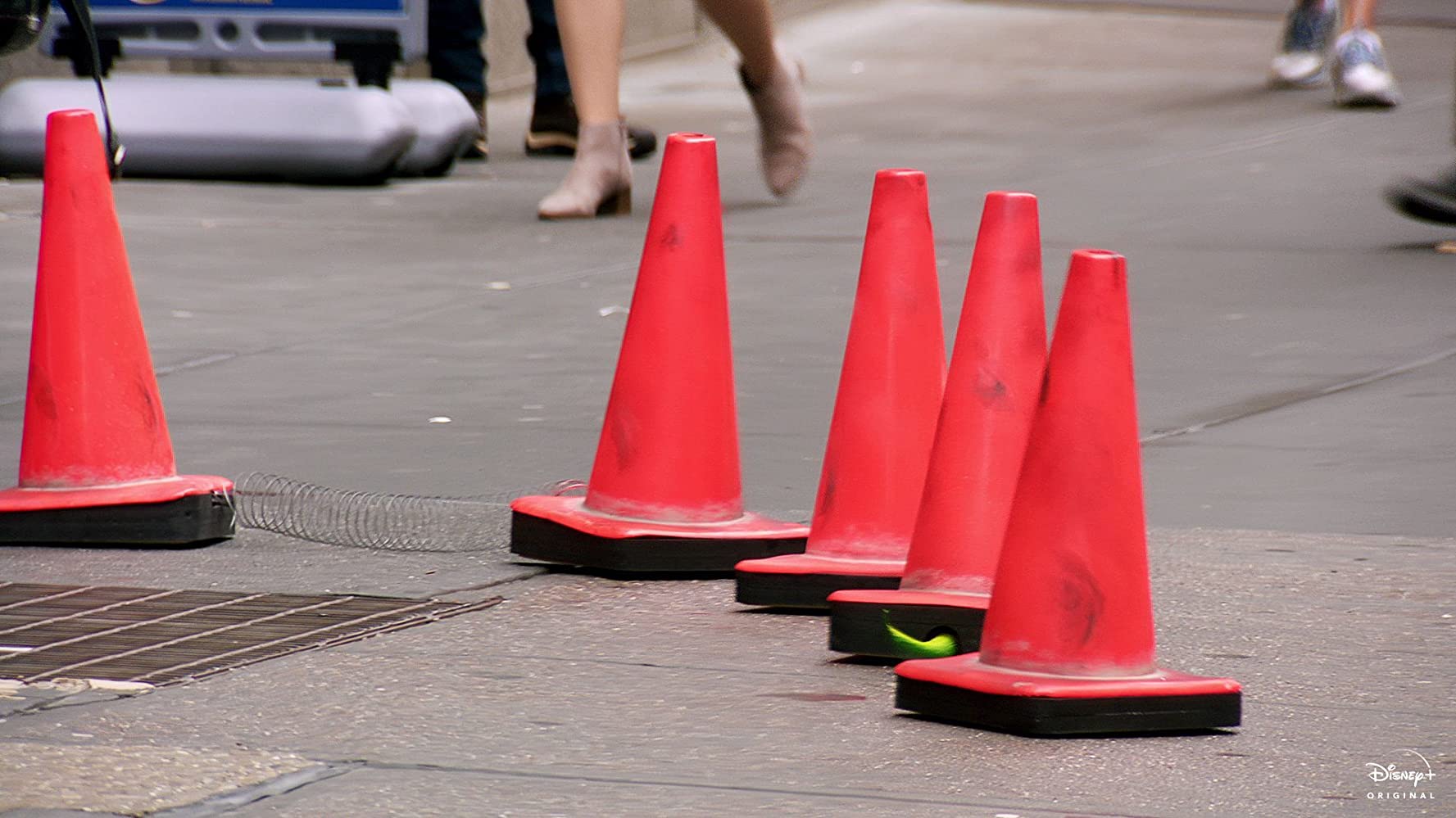 TOY STORY 2, Toys Attempt To Cross The Road