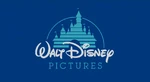 El logo de The Walt Disney Pictures desde 1990. A partir de 2002 el logo fue ligeramente cambiado teniendo tonos más azules y estando más cerca.
