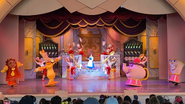 Disneys-Hollywood-Studios-Beauty-and-the-Beast-Live-on-Stage-16-4616814-scaled