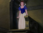 Snow-white-disneyscreencaps.com-6927