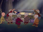 Snow-white-disneyscreencaps.com-9307