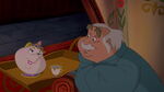 Beauty-and-the-beast-disneyscreencaps.com-1614