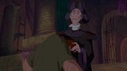 Hunchback-of-the-notre-dame-disneyscreencaps.com-8356