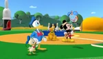 Toodles alerts Donald and Mickey.jpeg (1.26 MB)