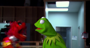 Muppets Most Wanted Teaser 26