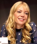 Riki Lindhome speaks at the 2013 WonderCon.