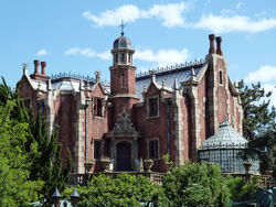 Tokyo Disneyland's Haunted Mansion.jpg
