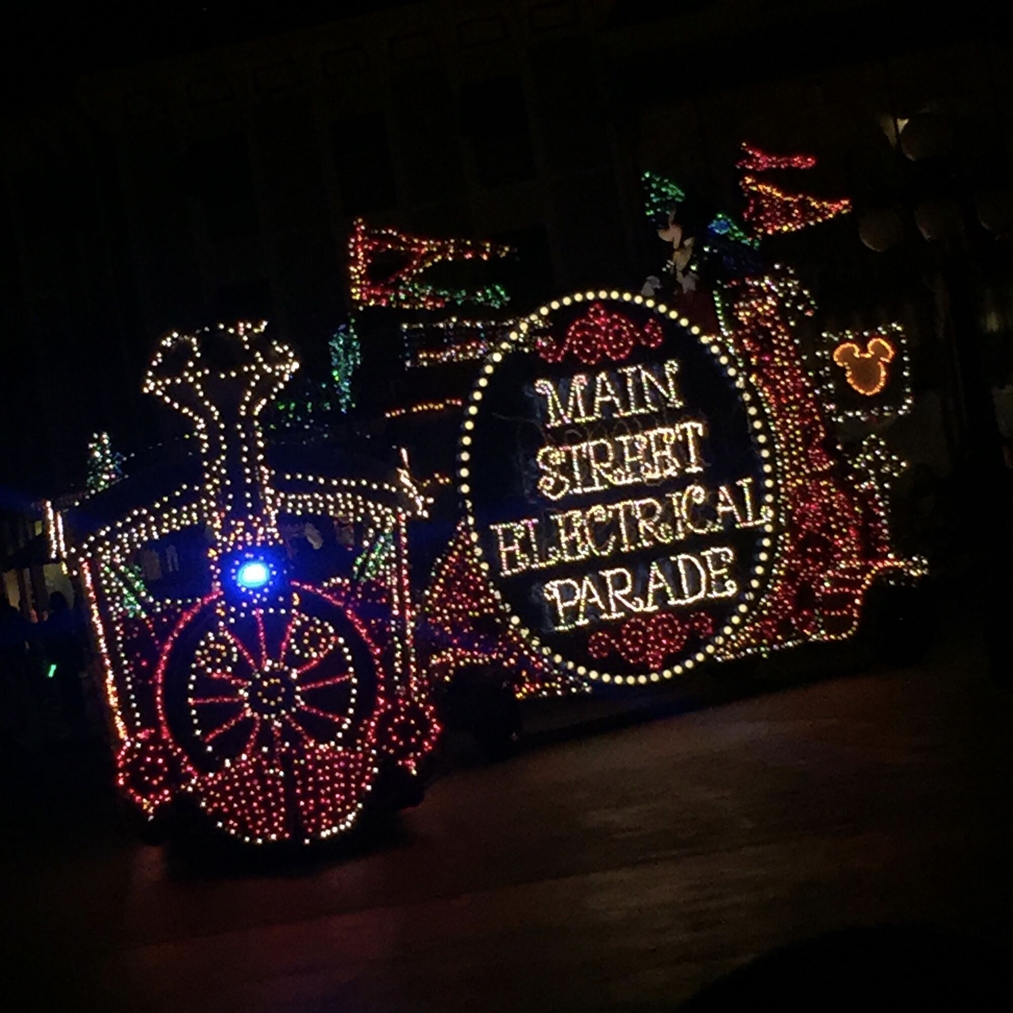 Main Street Electrical Parade Disney Wiki Fandom Main Street Electrical Parade Disney Wiki Fandom