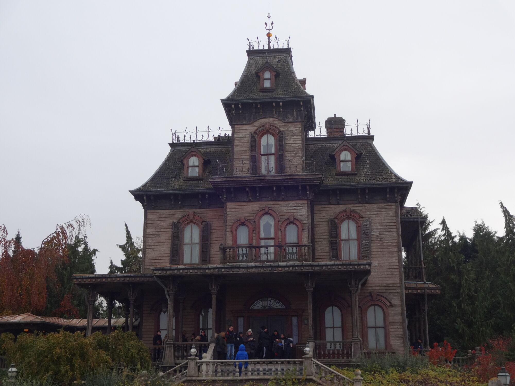 Will Phantom Manor Disney Paris Be Open For Christmas 2022 Phantom Manor | Disney Wiki | Fandom