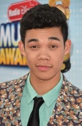 Roshon Fegan attending the 2013 Radio Disney Music Awards.