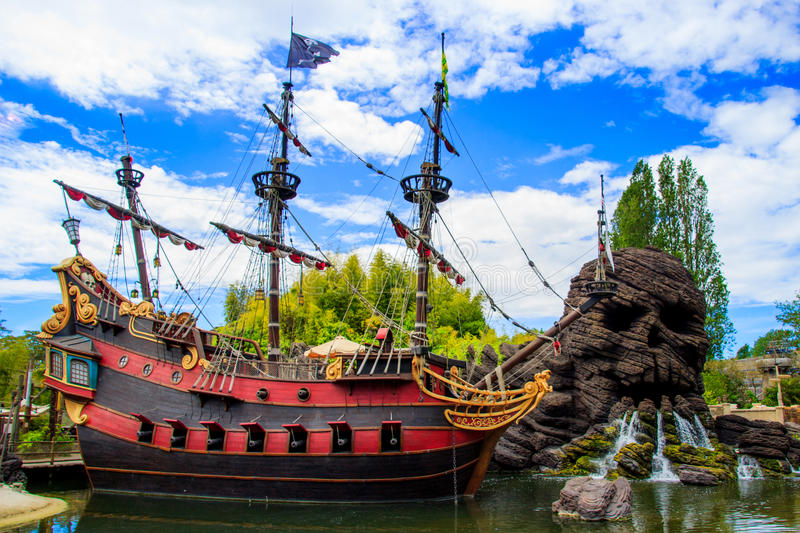 Peter Pan's Pirate Ship – Stock Editorial Photo ©, 43% OFF