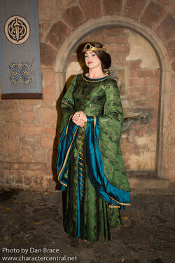 Queen Elinor in the Parks