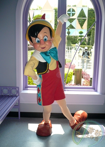 pinocchio and geppetto costumes