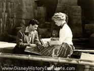 Retta Scott and Mel Shaw sketching animals at the Griffith Park Zoo.