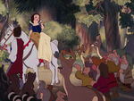 Snow-white-disneyscreencaps.com-9577