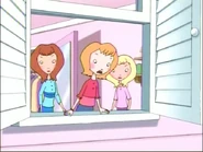 Makeover (The Weekenders) (3).jpg (80 KB)