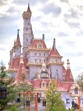 Beast S Castle Disney Wiki Fandom