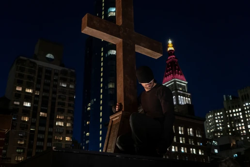 Daredevil - 3x01 - Resurrection - Photography - Man in the Mask