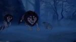 Beauty-disneyscreencaps.com-1248.jpg (273 KB) The wolves prepare to launch themselves into Maurice