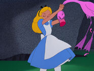 Alice-in-wonderland-disneyscreencaps.com-7682