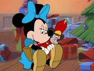 2001-mickeynoel-04.jpeg (82 KB)