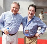 Фрэнк Уэлкер и Питер Каллен присутствовали на открытии Transformers Ride в Universal Orlando в июне 2013 года.