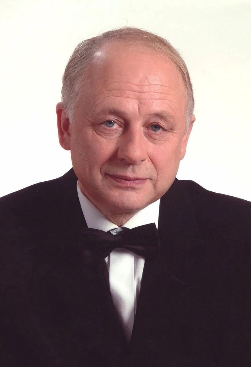 Андрей Толубеев .. - Фильмы Андрей Толубеев, купить фильмы Андрей Толубеев на dv