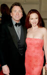 John Ritter with his second wife, Amy Yasbeck attending the 2001 People's Choice Awards.