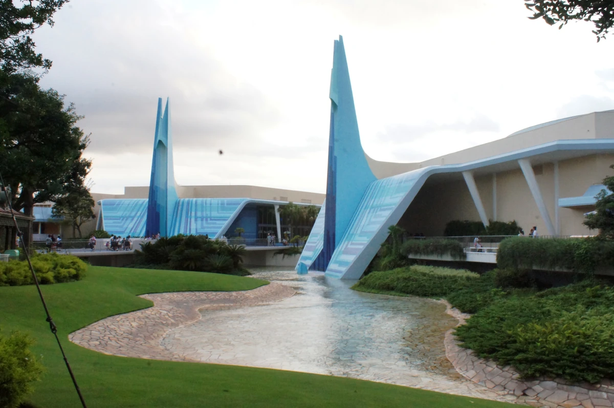 Tomorrowland (Tokyo Disneyland) | Disney Wiki | Fandom