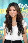 Brenda Song attending the 2009 Teen Choice Awards.