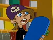 Artie Smarty Close Up.jpg (17 KB)