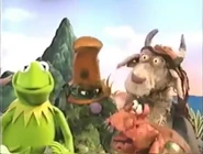 Clueless Morgan with Kermit, Polly Lobster and Mad Monty in Muppet Sing-Alongs: Muppet Treasure Island