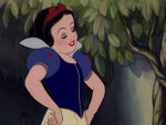 Snow-white-disneyscreencaps.com-7788