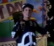 Paulsimonsimple.jpg (19 KB)