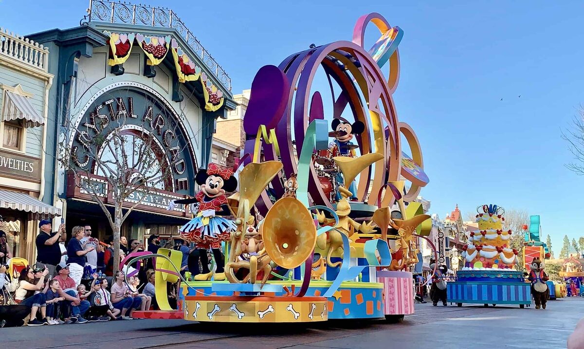 Mickey's Soundsational Parade Disney Wiki Fandom
