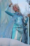 Elsa en Disney Magic on Parade en Disneyland Paris