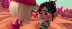 Vanellope wird von Taffyta gemobbt