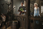 Once Upon a Time - 4x01 - A Tale of Two Sisters - Photography - Kristoff and Elsa