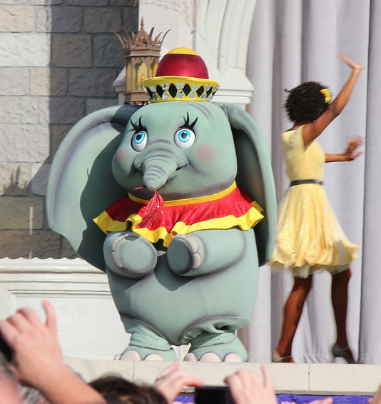 dumbo costume disney store