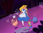 Alice-in-wonderland-disneyscreencaps.com-8501