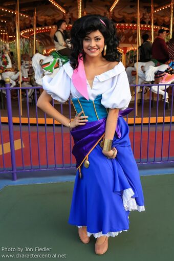 esmeralda disney costume